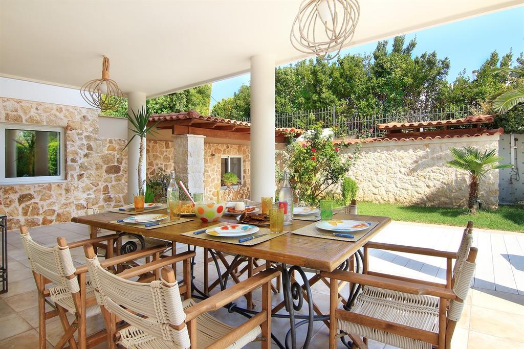 Luxury Villa Sea Melody Palaiá Fókaia Extérieur photo