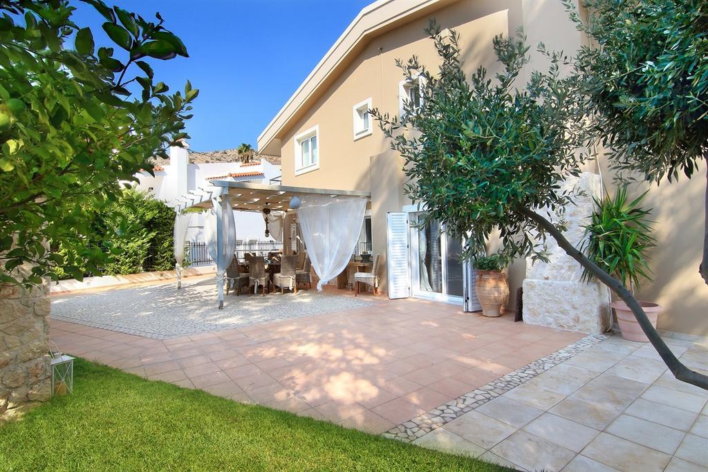 Luxury Villa Sea Melody Palaiá Fókaia Extérieur photo
